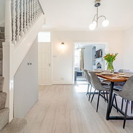 Southview Stays - Three Bedroom House Chester Exterior foto