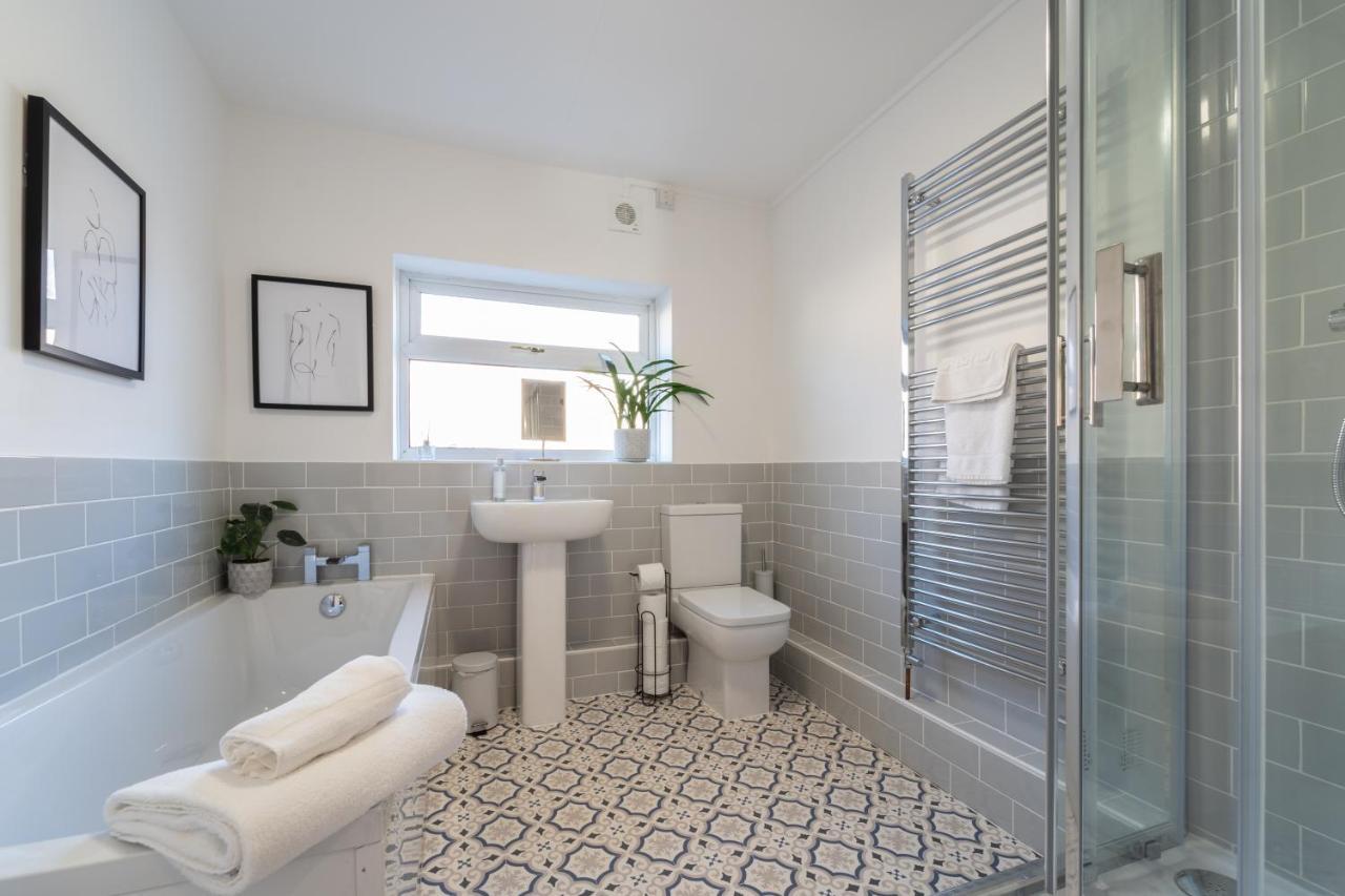 Southview Stays - Three Bedroom House Chester Exterior foto