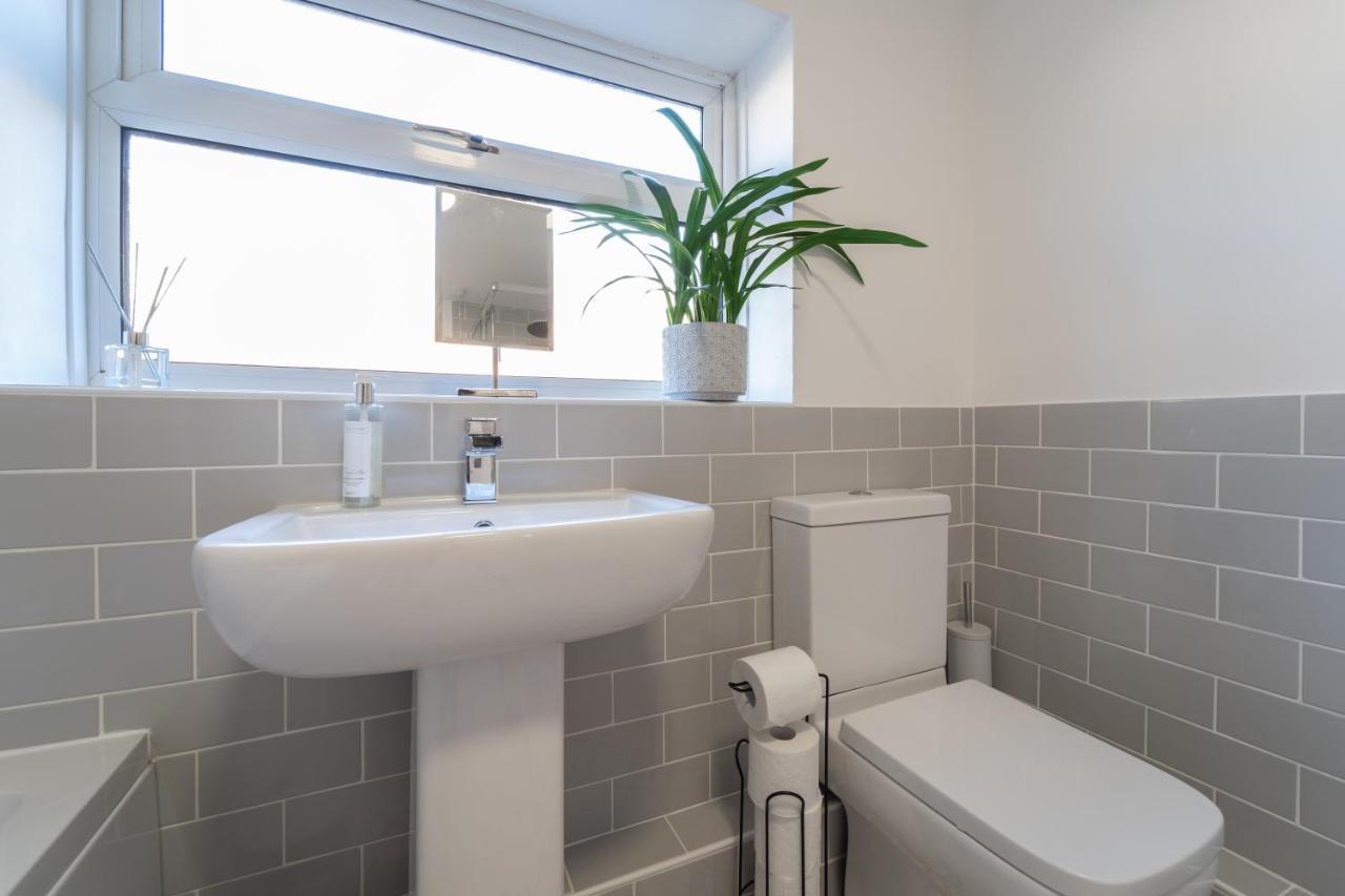 Southview Stays - Three Bedroom House Chester Exterior foto
